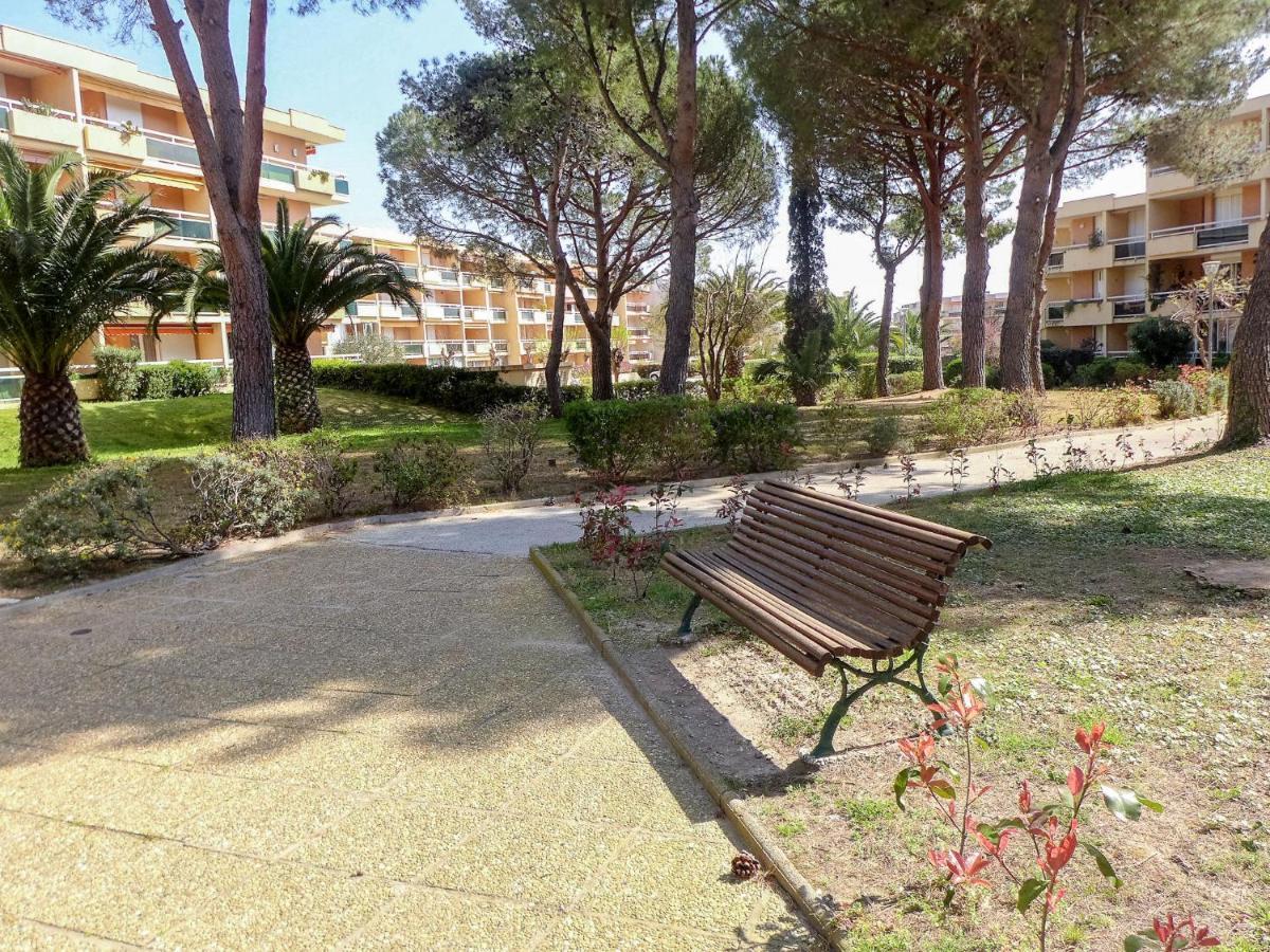Apartment Cote D'Azur-16 By Interhome Bormes-les-Mimosas Exterior photo